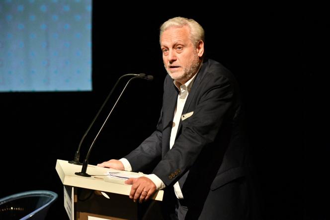 Yves Pigot, CEO van TV5Monde, spreekt tijdens de 20e editie van het Television Imagination Festival, in La Rochelle, 14 september 2018. 