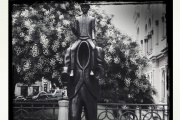 Statue de Franz Kafka. Photo issue de la série « Prague, sur les traces de Kafka » (2011).
