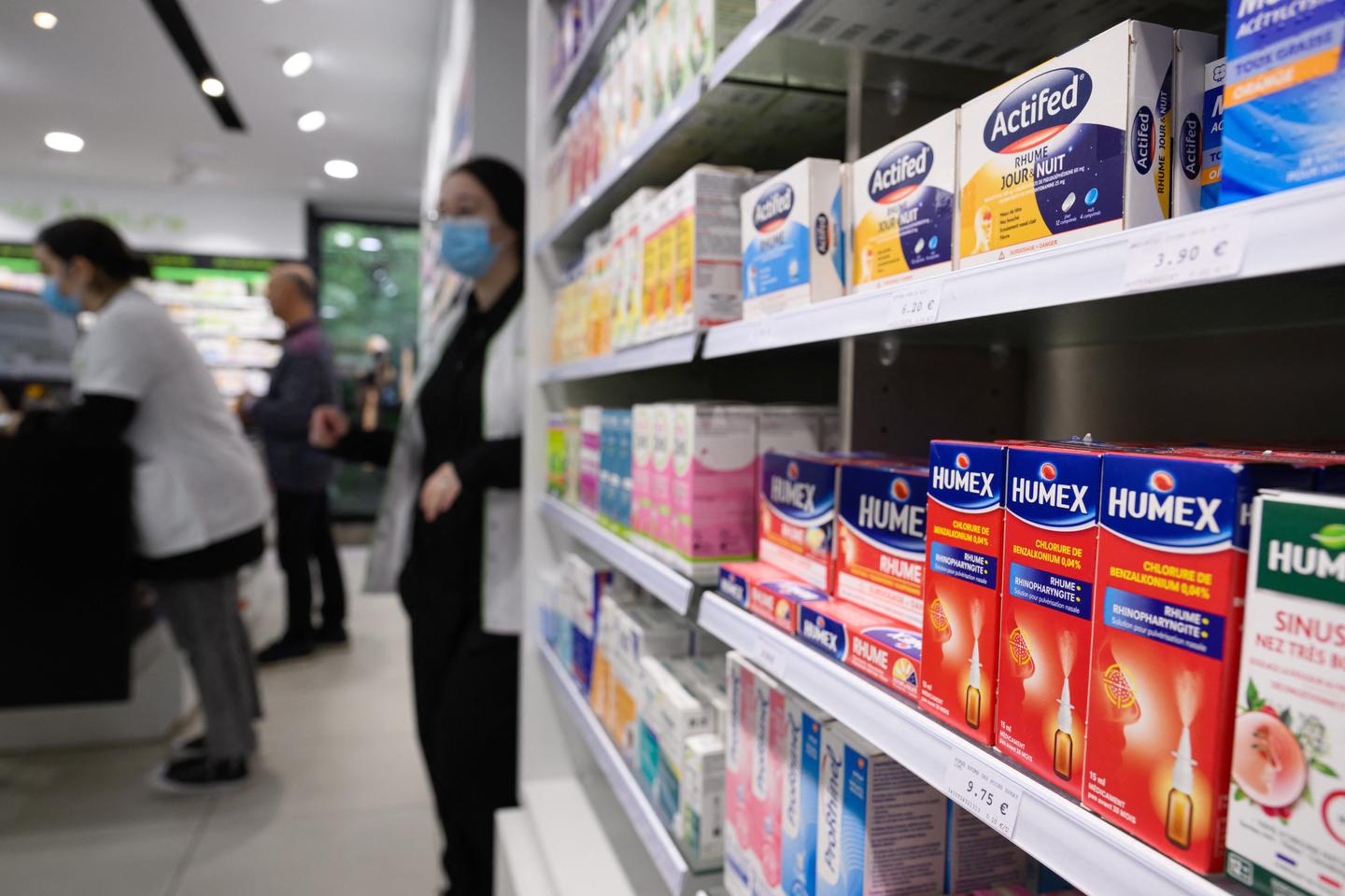 France's pharmacists go on strike over remuneration, threat of retail giants