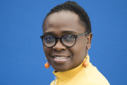 Jennifer Nansubuga Makumbi, en 2019, à Paris.