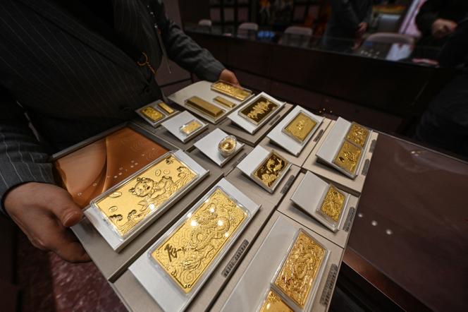 Chinese gold store near me clearance