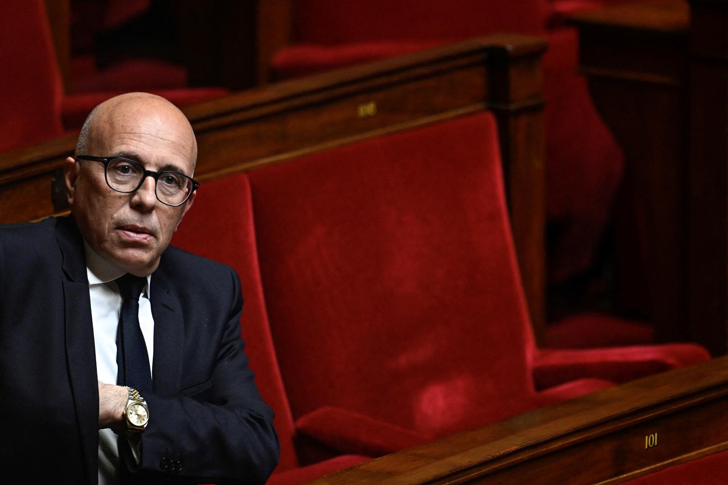 Regarder la vidéo Droits de succession : pourquoi Eric Ciotti veut s’attaquer à l’« impôt sur la mort »