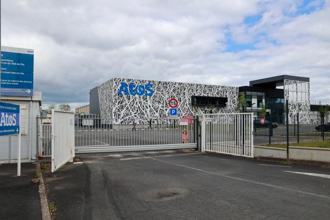 Avril 2024, Athos, deuxième société d'information française, implantée à Angers.