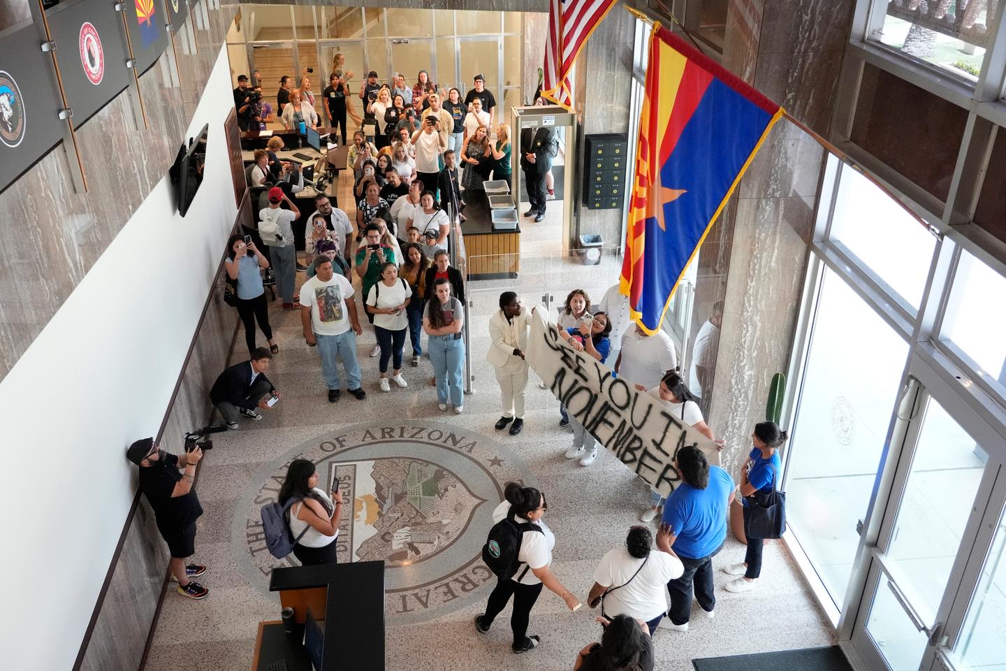 Arizona voters will decide if local police can arrest people for illegally crossing border
