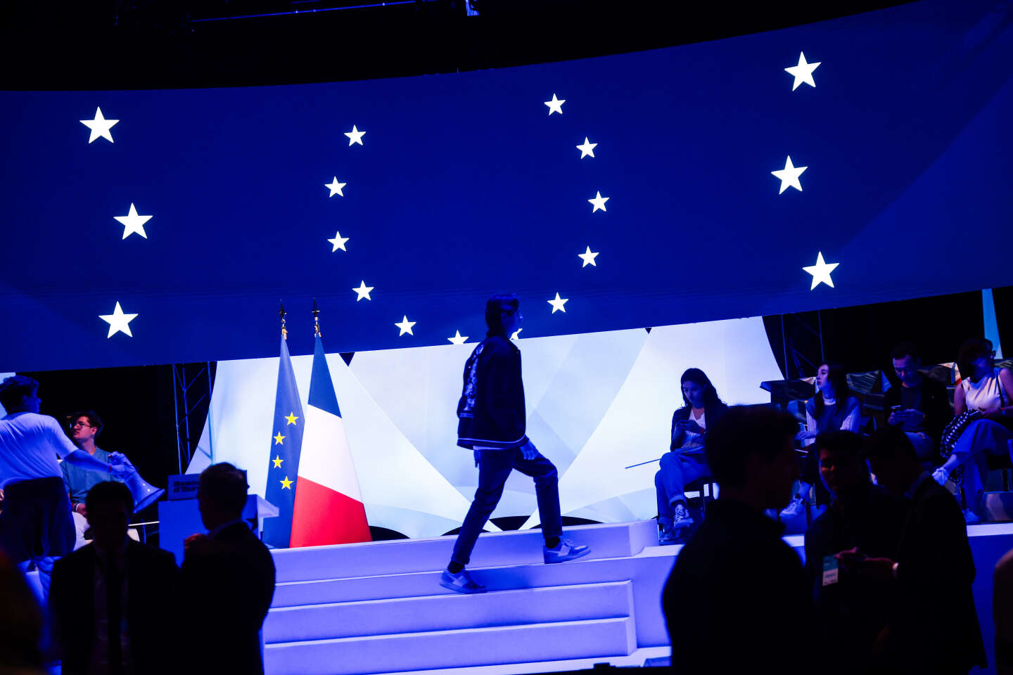 Regarder la vidéo Elections européennes : « En France, la campagne est moins couverte dans les médias que celle de 2019 »