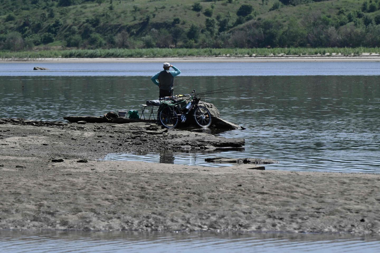 Ukraine: one year after the destruction of the Kakhovka dam, a report denounces 'an environmental war crime'