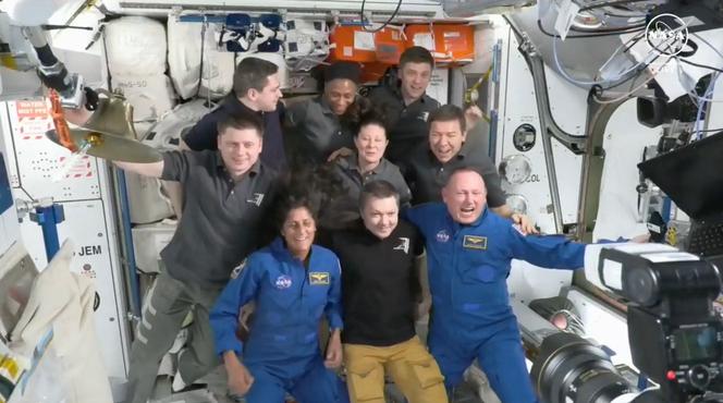Due astronauti trasportati dalla navicella spaziale Starliner della Boeing sono entrati nella Stazione Spaziale Internazionale