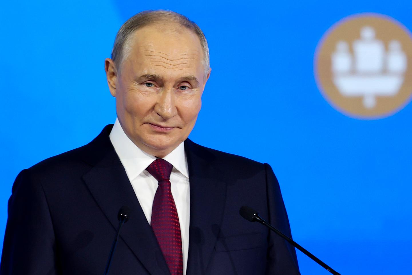 Putin repeats that Russia will consider sending weapons to adversaries of the West