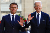 Les présidents français, Emmanuel Macron, et américain, Joe Biden, avant un dîner d’Etat à l’Elysée, à Paris, le 8 juin 2024.