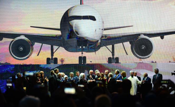 Le président turc, Recep Tayyip Erdogan (au centre), lors de l’inauguration du nouvel aéroport d’Istanbul, le 29 octobre 2018.