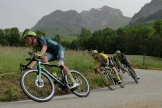 Le Slovène Primoz Roglic (en maillot jaune), lors de la dernière étape du Dauphiné, le 9 juin 2024 à Thorens-Glières (Haute-Savoie). 
