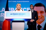 Marine Le Pen et Jordan Bardella, du Rassemblement National, au Pavillon Chesnaie du Roy, à Paris, le 9 juin 2024. 