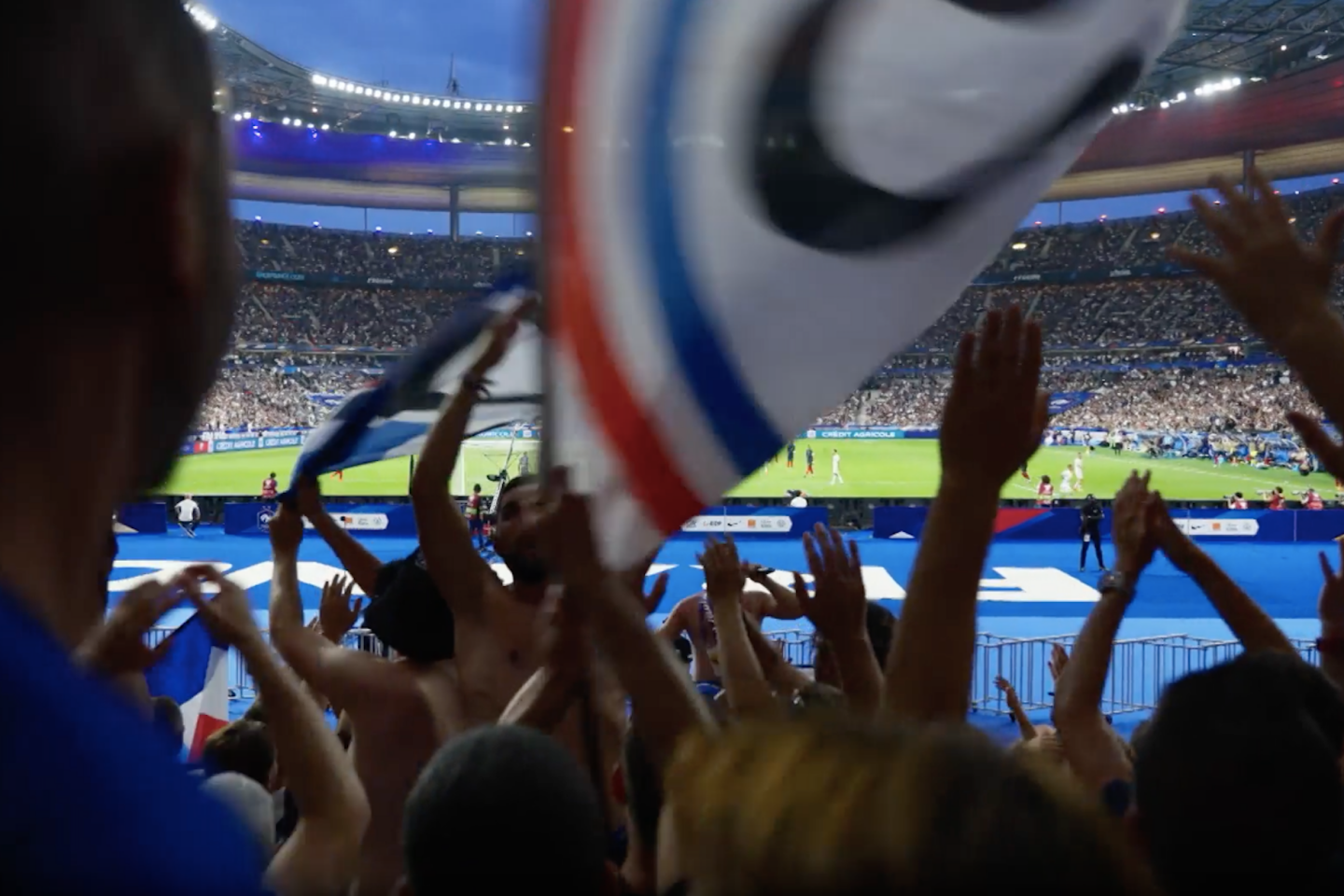 Regarder la vidéo « Jeux dangereux », sur France.tv Slash : les moins de 30 ans, cible des sites de paris sportifs en ligne