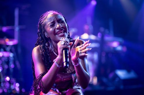 Nigeria : à Lagos, plongée dans la machine à rêves de l'afrobeats