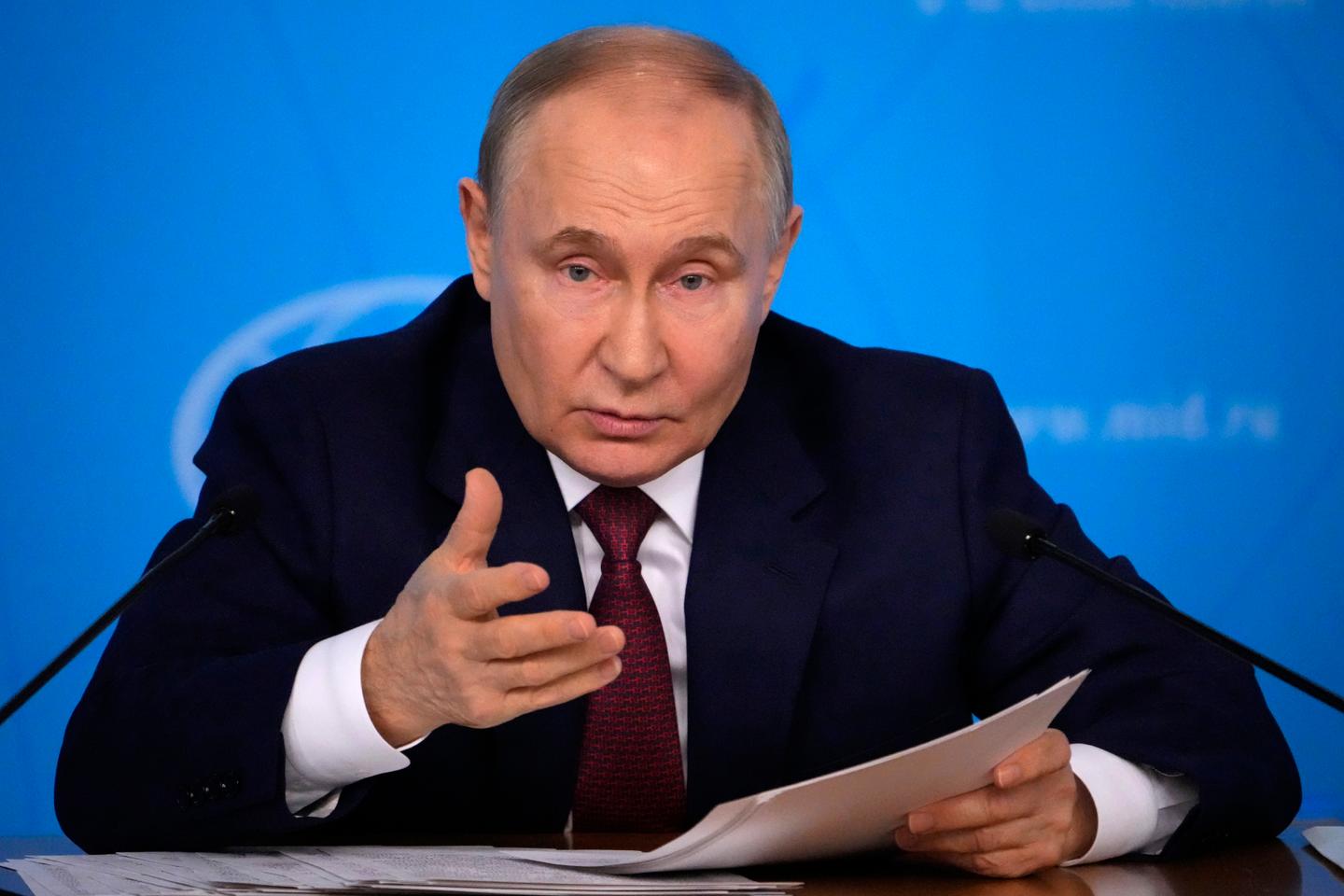 Putin says Ukraine must withdraw troops and end NATO bid for peace talks to begin