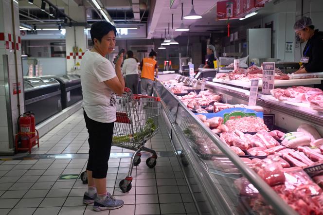 Dans un supermarché à Pékin, le 12 juin 2024.