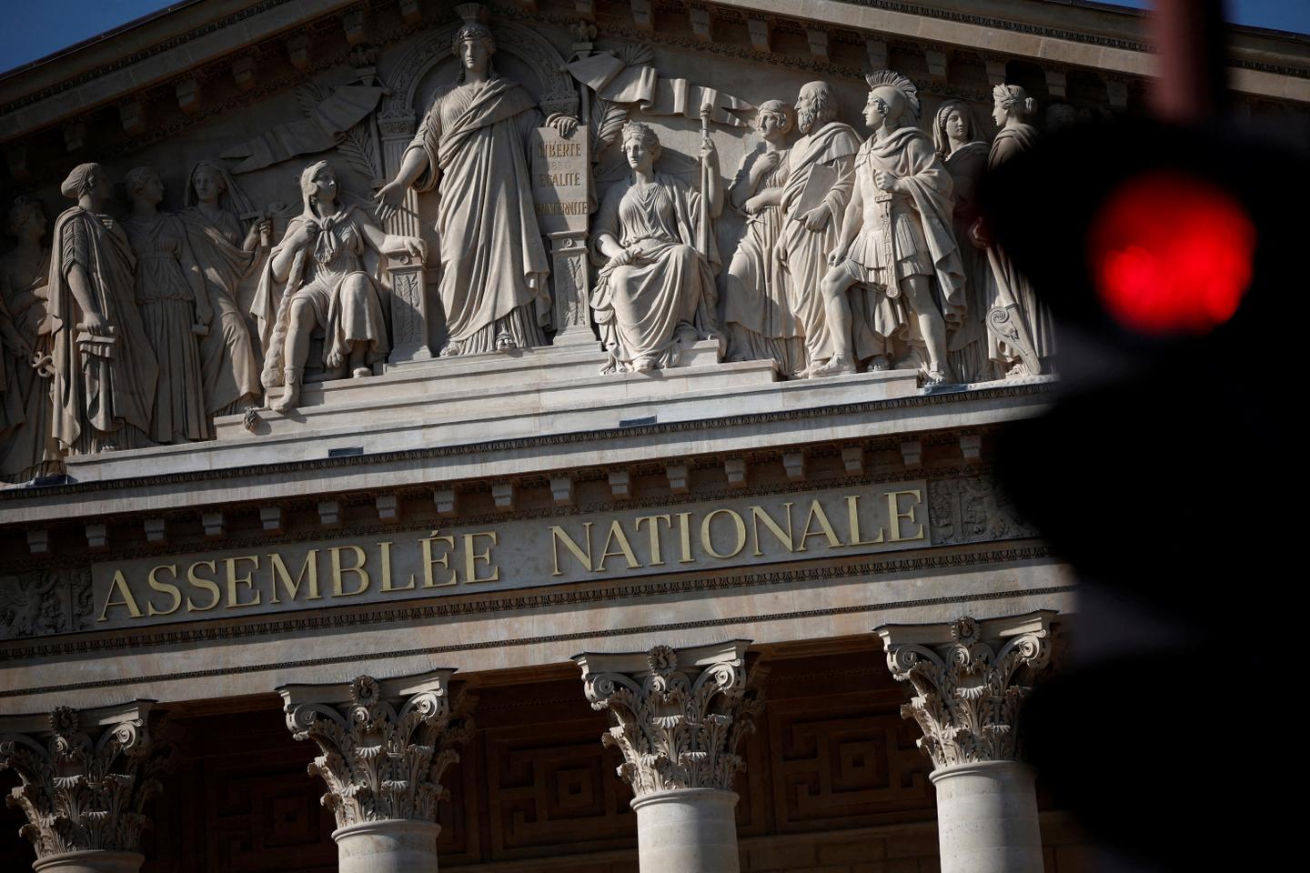 French elections: Why will cohabitation be the likely winner (and what the hell does it mean?)