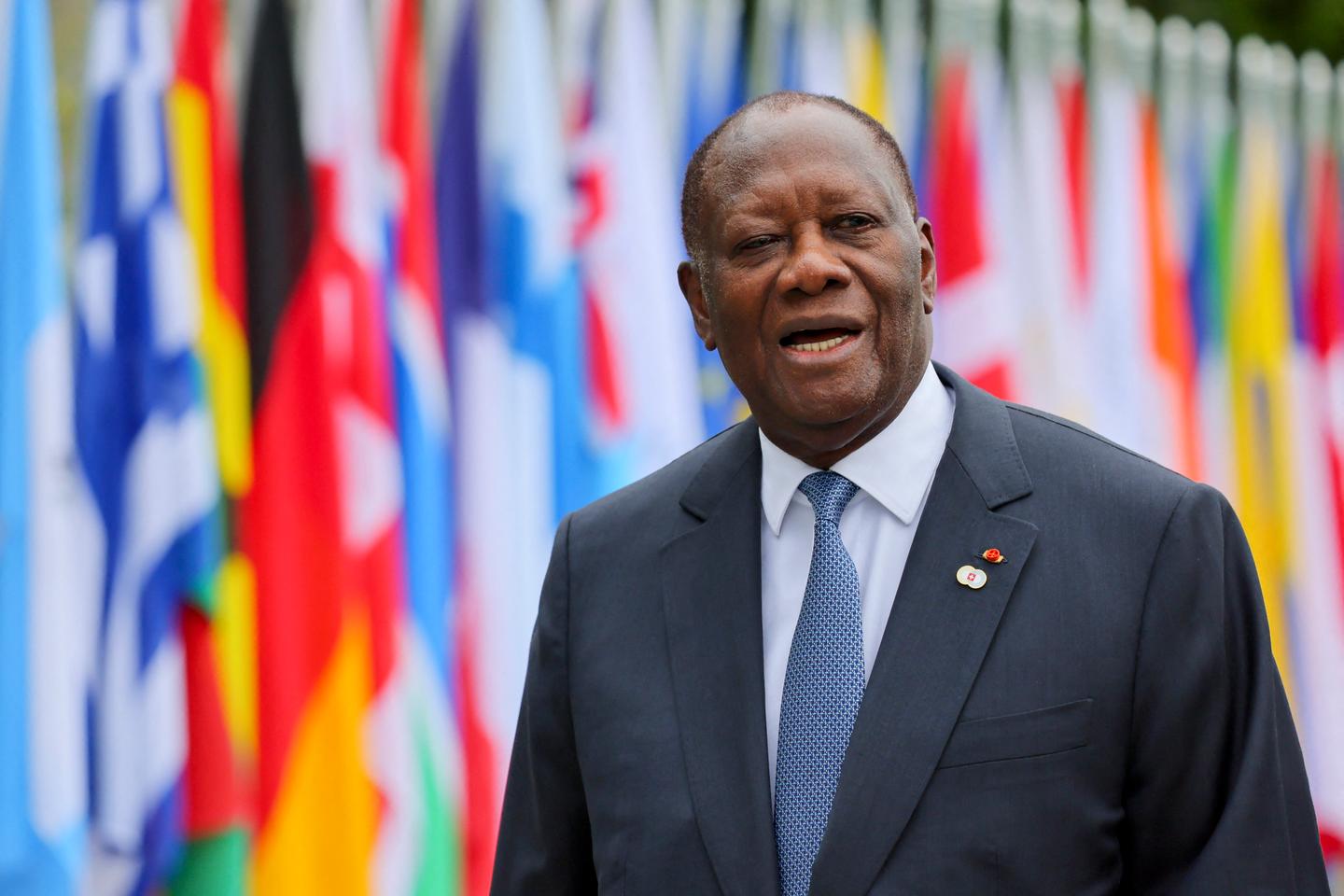En Côte d’Ivoire, Alassane Ouattara entretient le suspense sur sa candidature pour 2025