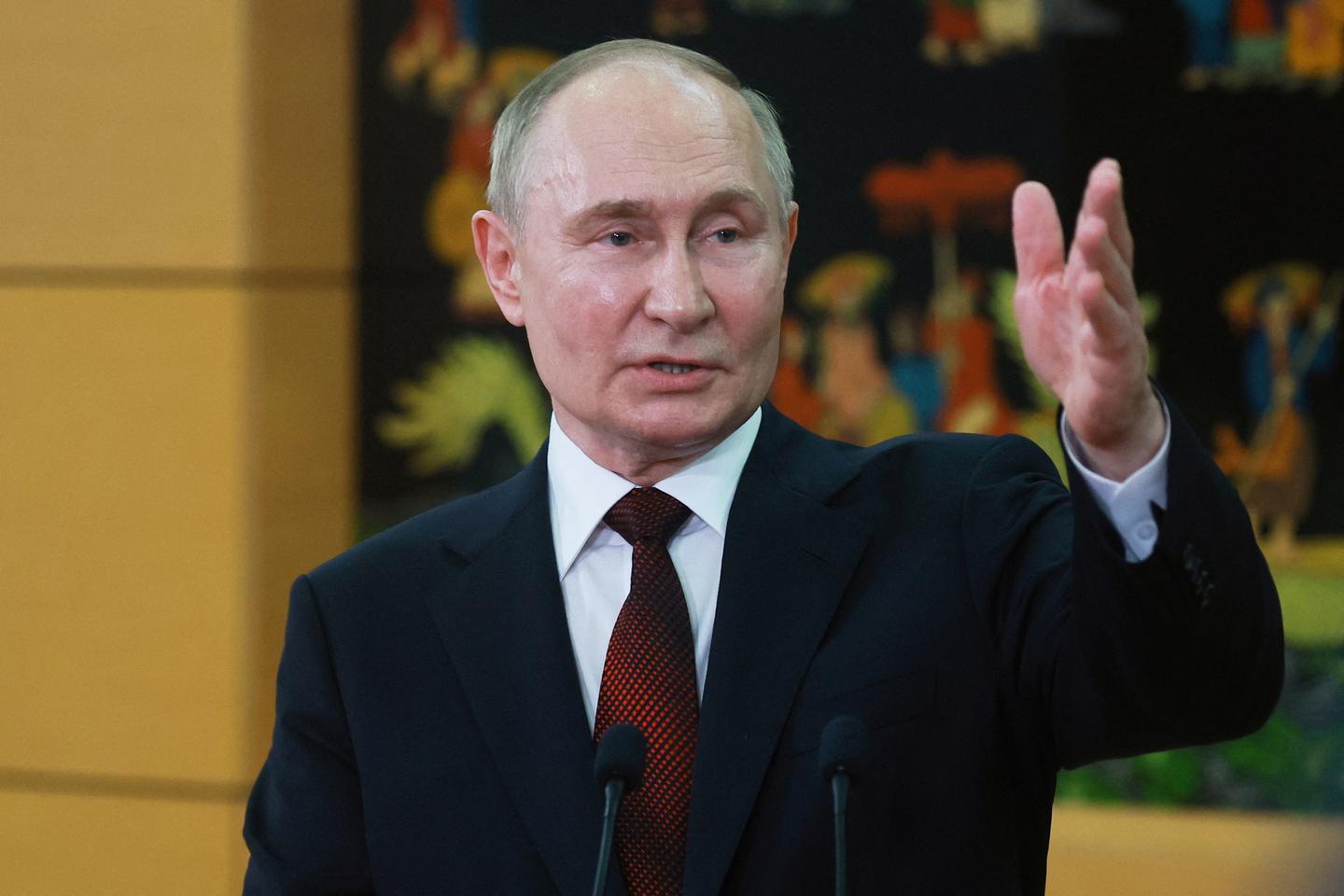 Putin 'does not rule out' sending missiles to North Korea