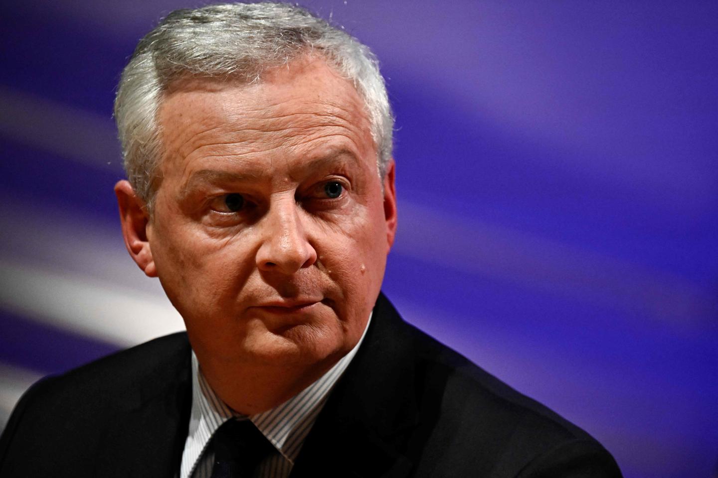French minister vows to cut public deficit to within EU rules by 2027