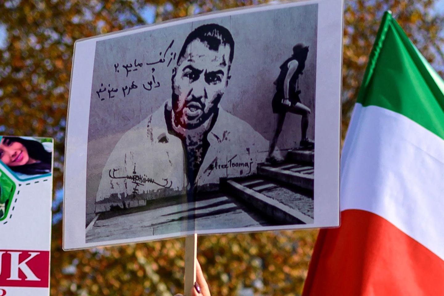 Iran's top court overturns rapper Toomaj Salehi's death sentence, lawyer says
