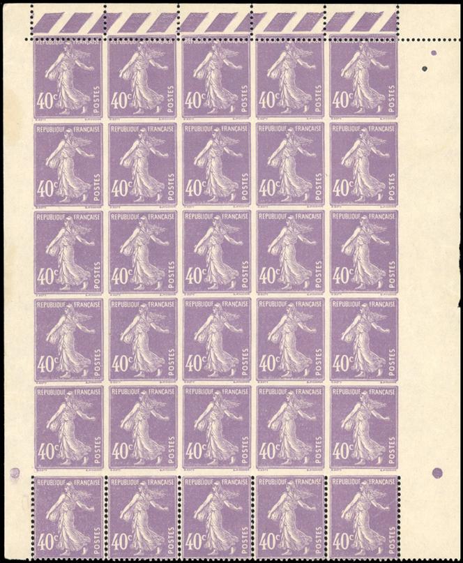 Bloc de 30 du 40 centimes « Semeuse » violet, avec rare accident de dentelure, 20 000 euros.