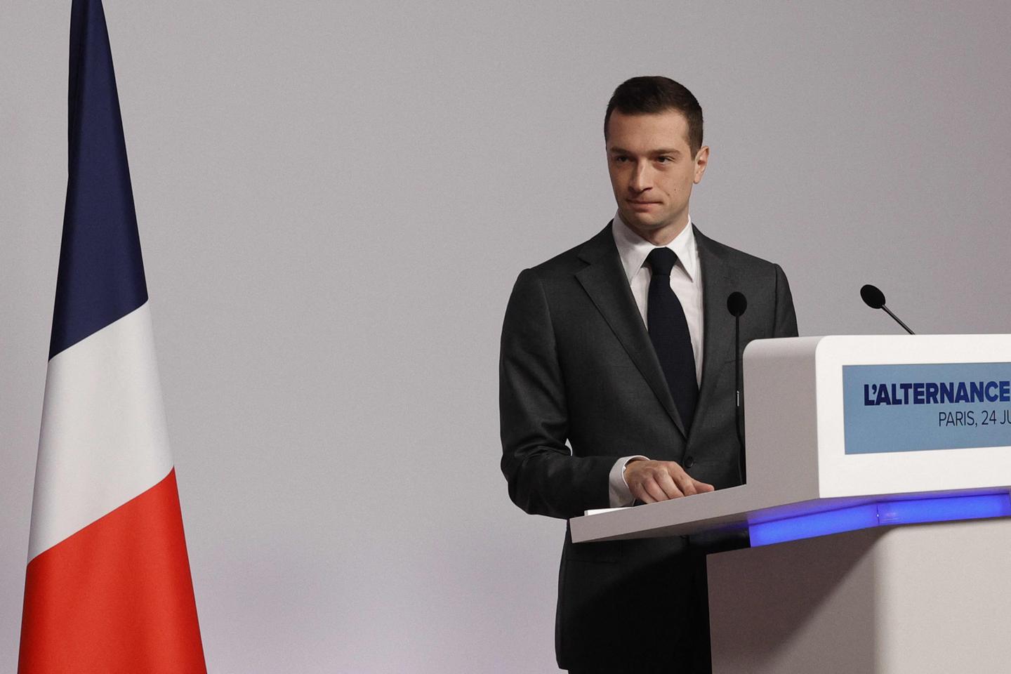 Far-right leader Bardella says party 'ready' to govern