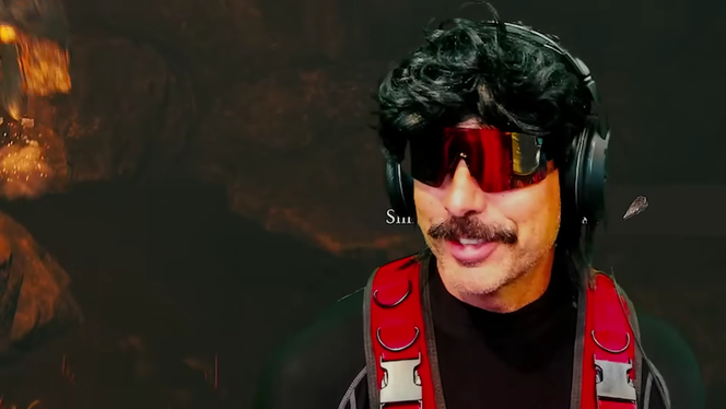 La dernière apparition de Herschel Beahm, alias DrDisRespect, dans une vidéo remonte au 24 juin sur YouTube. Il est devenu une célébrité d’Internet en jouant à des jeux vidéo en direct. 