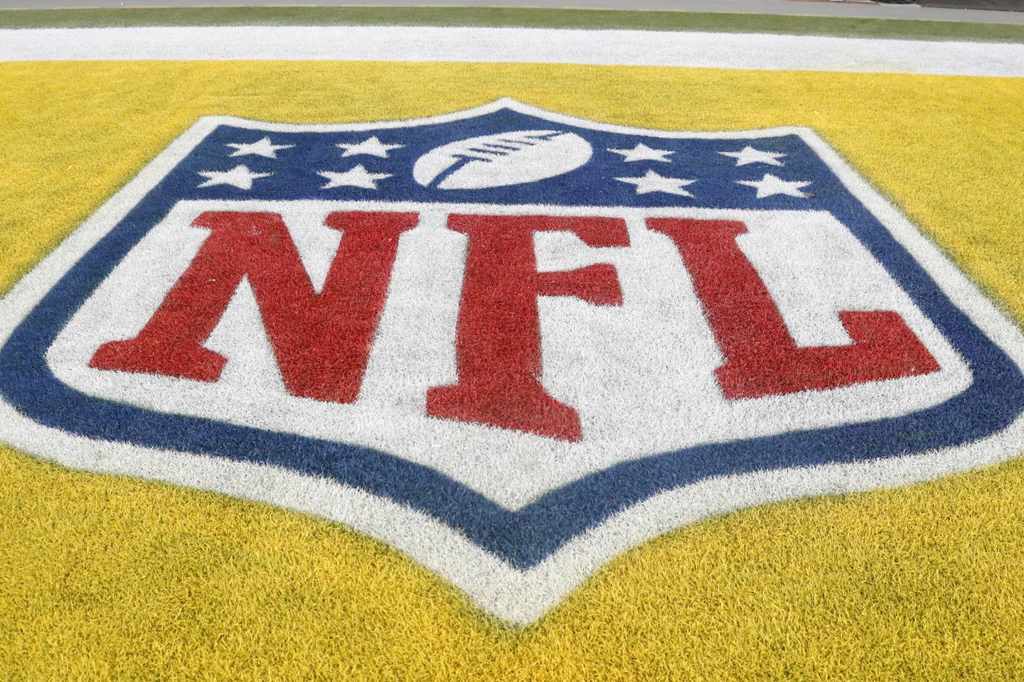 NFL : la ligue de football américain condamnée à verser 4,7 milliards ...