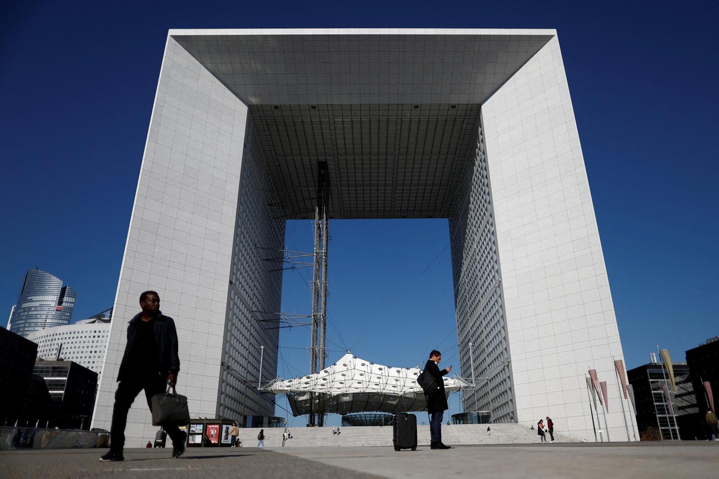 French elections: Foreign investors are increasingly nervous
