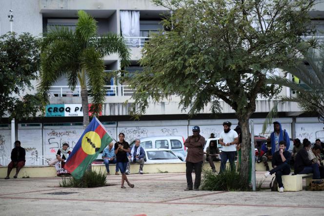 Gatherings banned in New Caledonia and curfew extended | WN24 1 Supporters attend a campaign rally of pro-independence and nationalist candidate Emmanuel Tjibaou, ahead of France's crunch legislative elections in Mont-Doré, New Caledonia, on June 26, 2024.