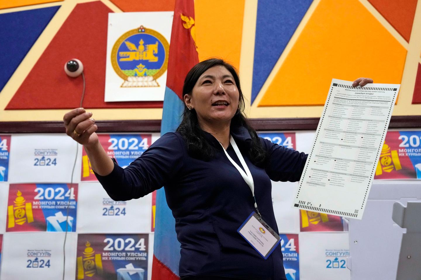 Mongolia's ruling party wins slim majority in elections, early results show