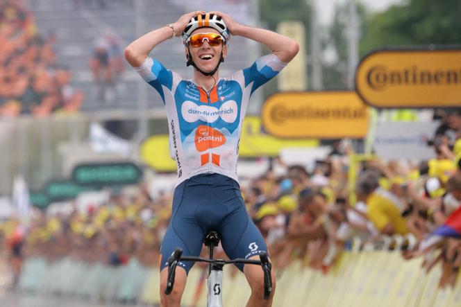 Team DSM-Firmenich PostNL team's French rider Romain Bardet cycles to the finish line to win the 1st stage of the 111th edition of the Tour de France between Florence and Rimini, in Italy, on June 29, 2024. 