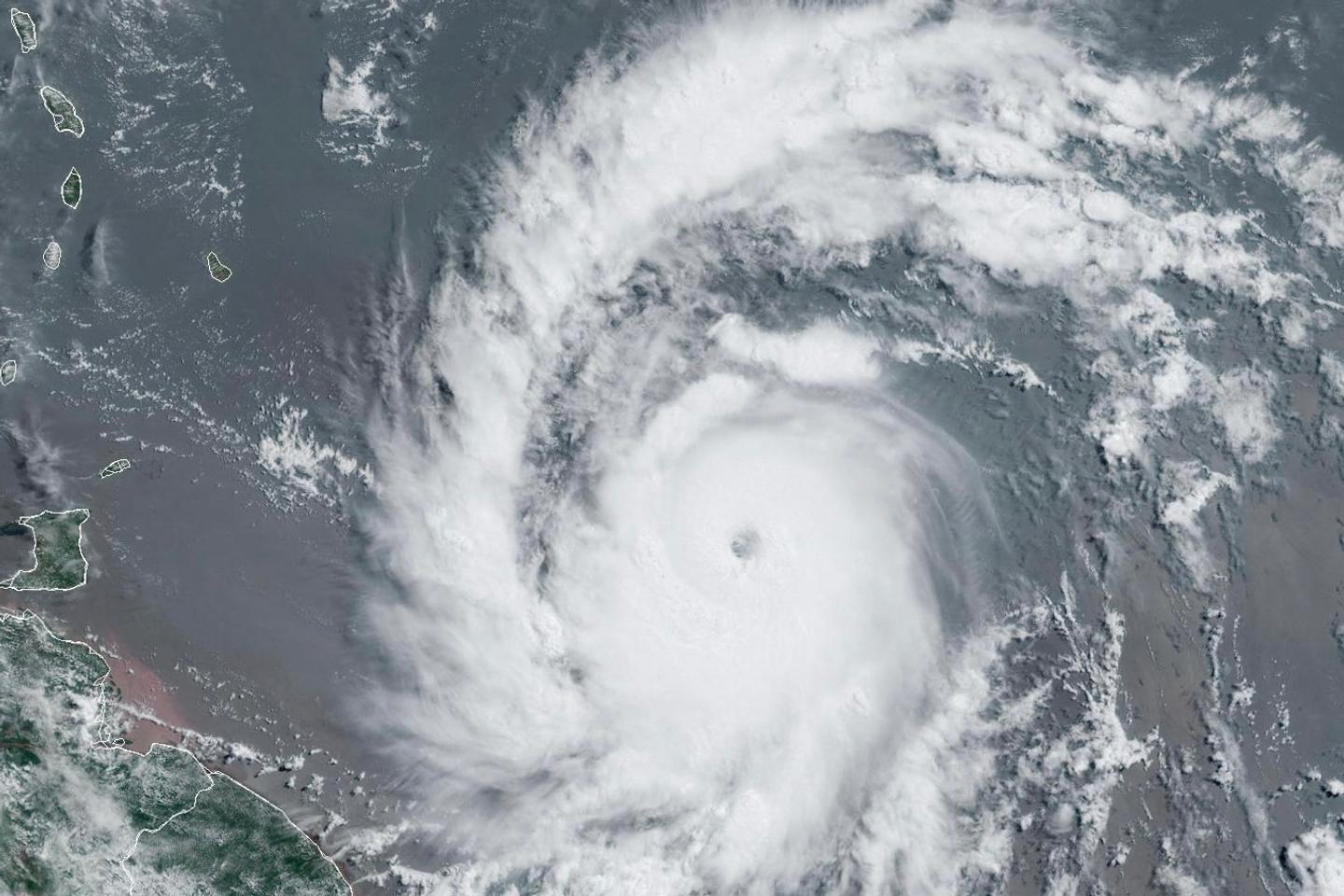 L’uragano Beryl è stato portato alla categoria 4 con venti di 200 chilometri orari sulle Antille