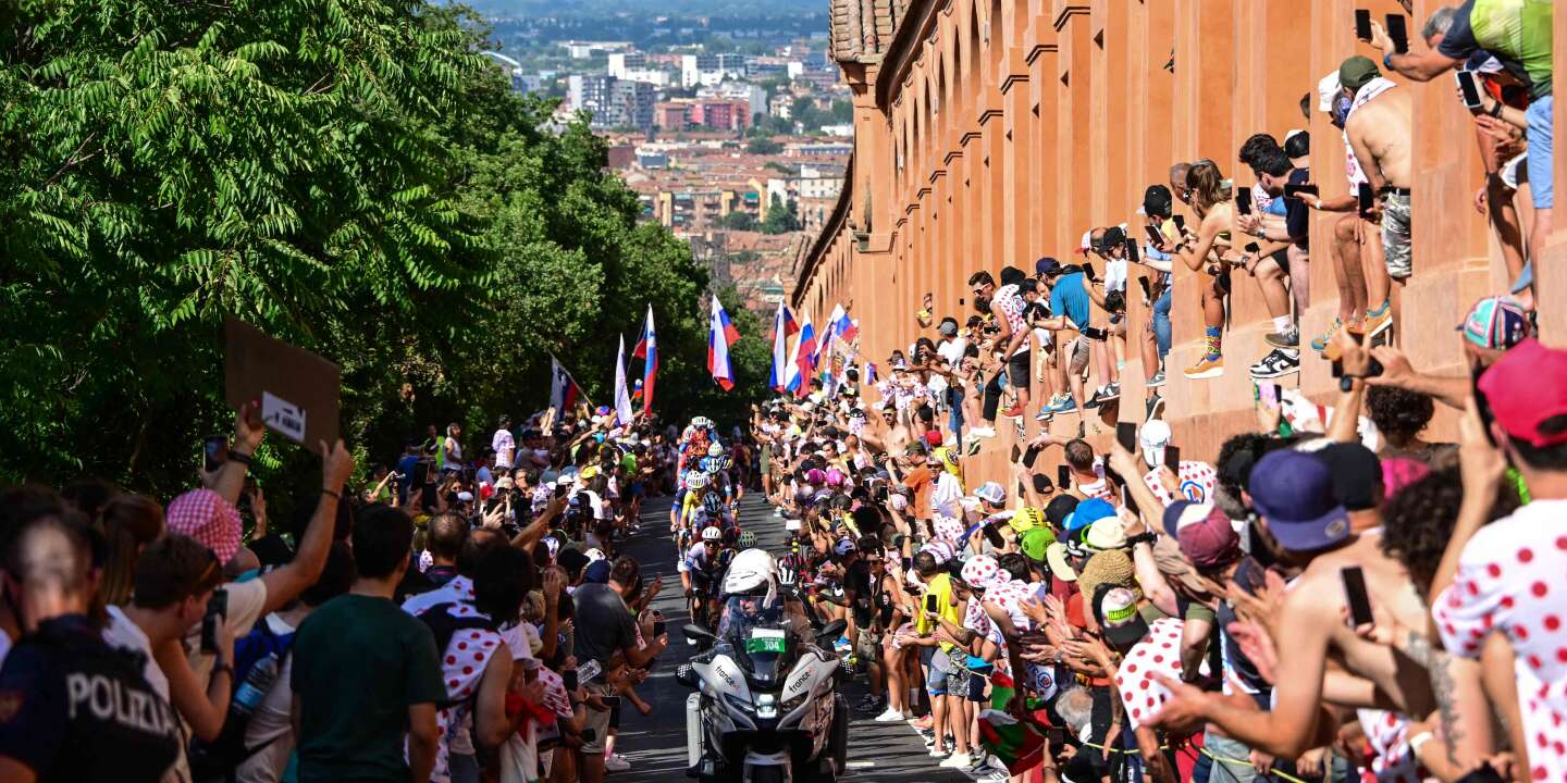 Regarder la vidéo En direct, Tour de France 2024 : suivez la troisième étape entre Plaisance et Turin