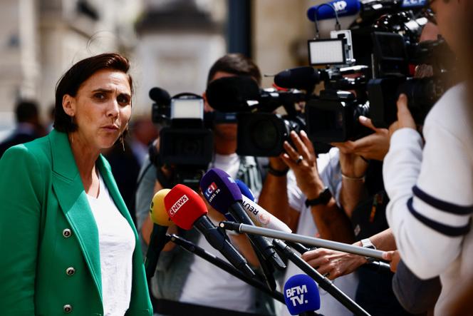 La députée RN Laure Lavalette, à la sortie de l’Assemblée nationale, le 2&nbsp;juillet 2024.