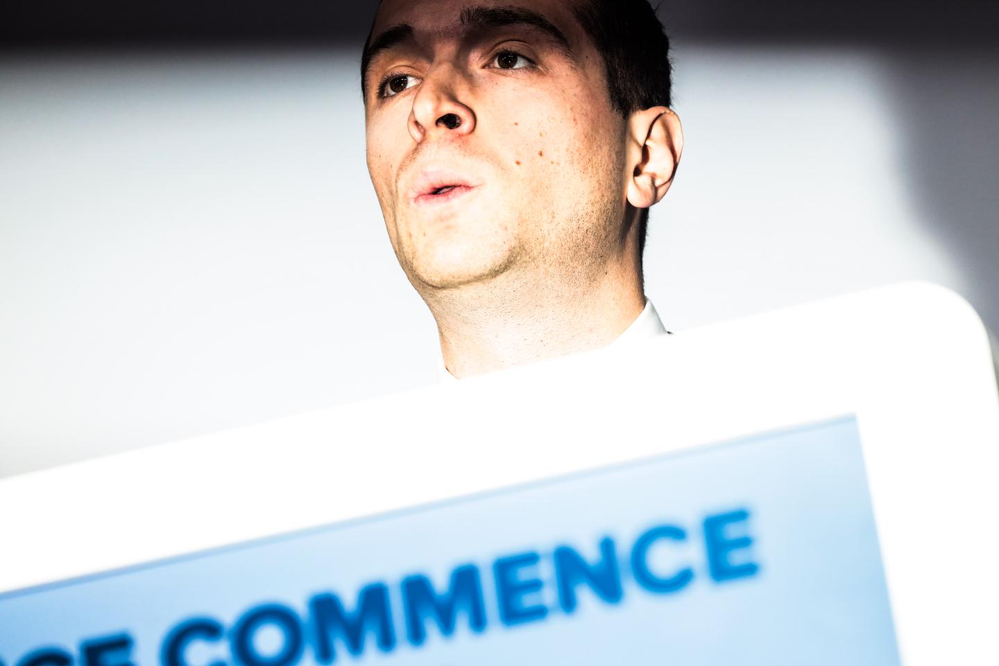 French elections: Far right embarrassed by candidate's racist remarks about dual nationals