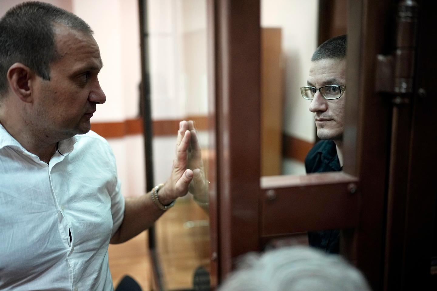 Russian court convicts US citizen of drug-related charges