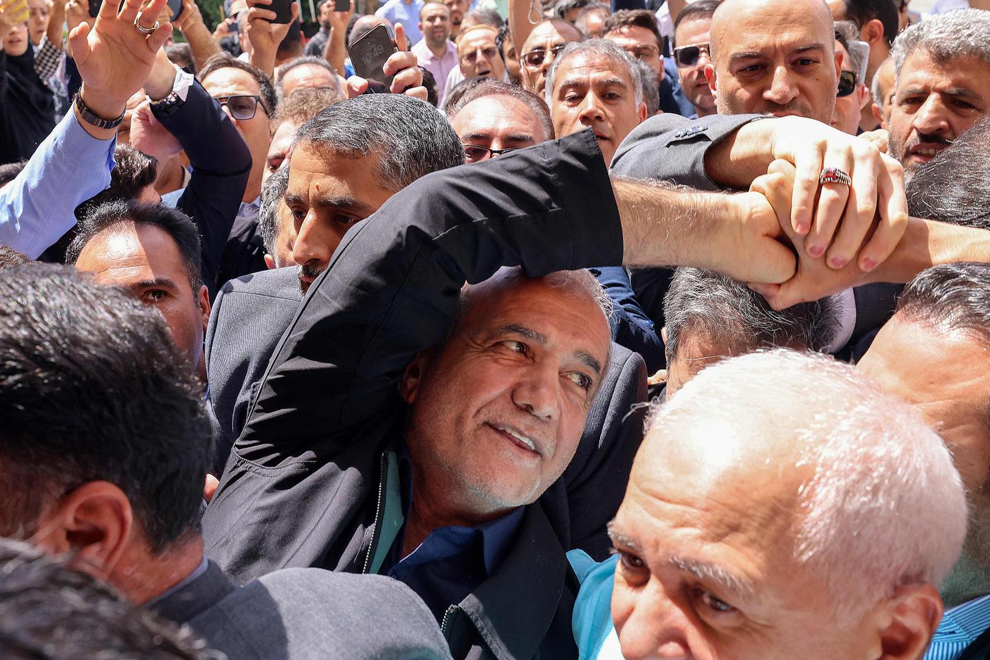 Reformist candidate Masoud Pezeshkian wins Iran's presidential runoff election