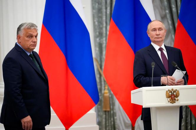 Le président russe Vladimir Poutine et le premier ministre hongrois Viktor Orban, à Moscou, le 5 juillet 2024.
