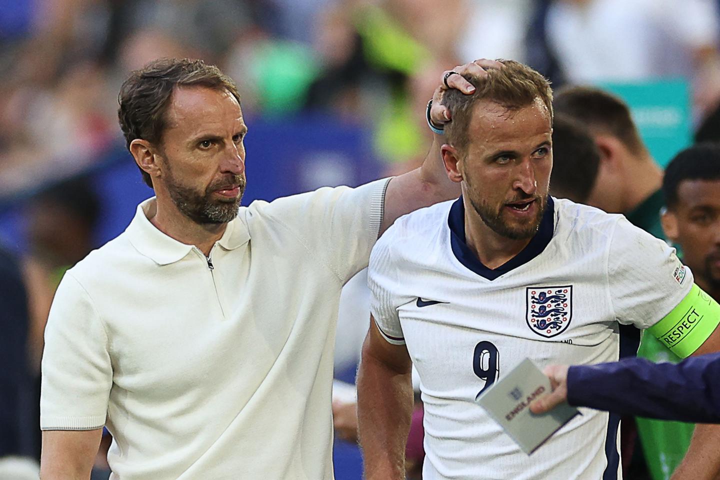 Pays-Bas - Angleterre : autour des Three Lions, une ambiance de plus en plus délétère