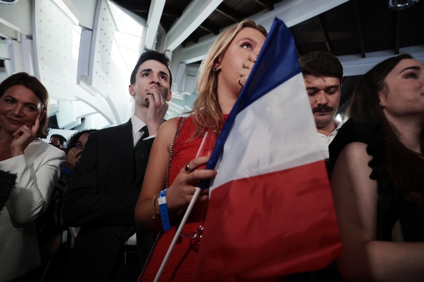 French elections: Far-right RN party falls far behind its goal of absolute majority