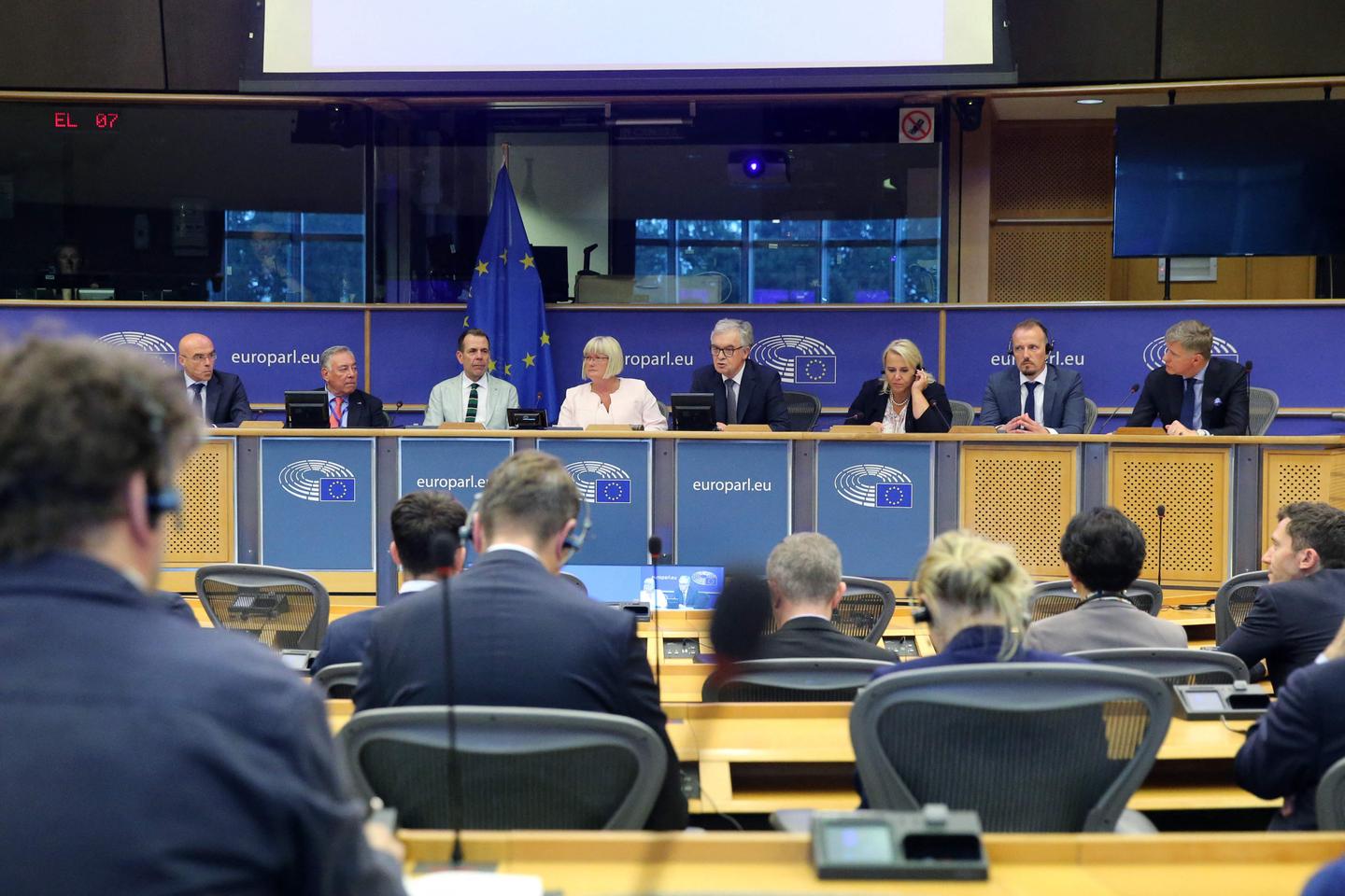 Jordan Bardella to lead new far-right EU Parliament group