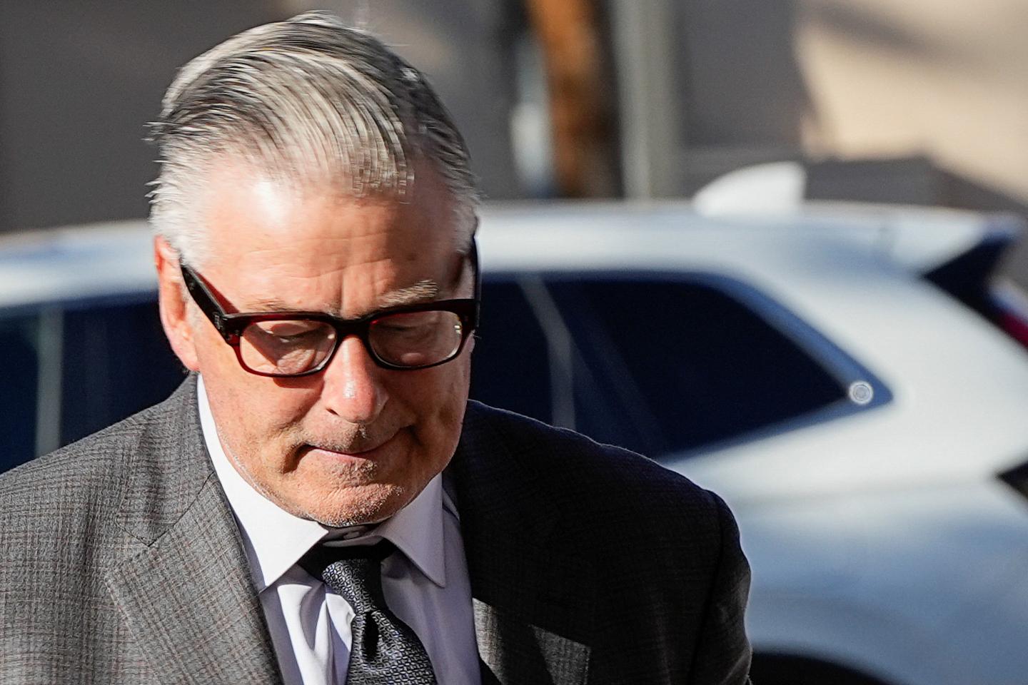Alec Baldwin's involuntary manslaughter trial begins with jury selection