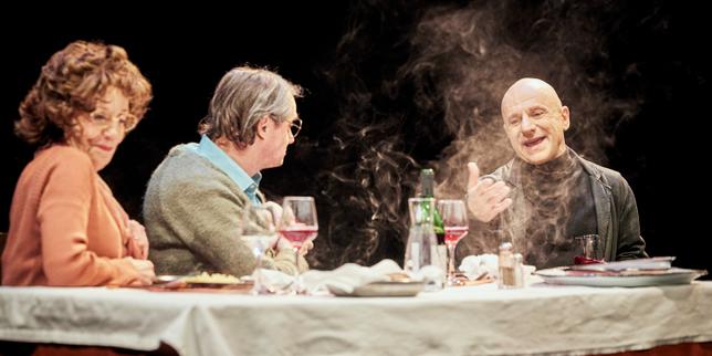 Au Festival « off » d’Avignon, « Le Repas des gens » qui ne vont pas au théâtre