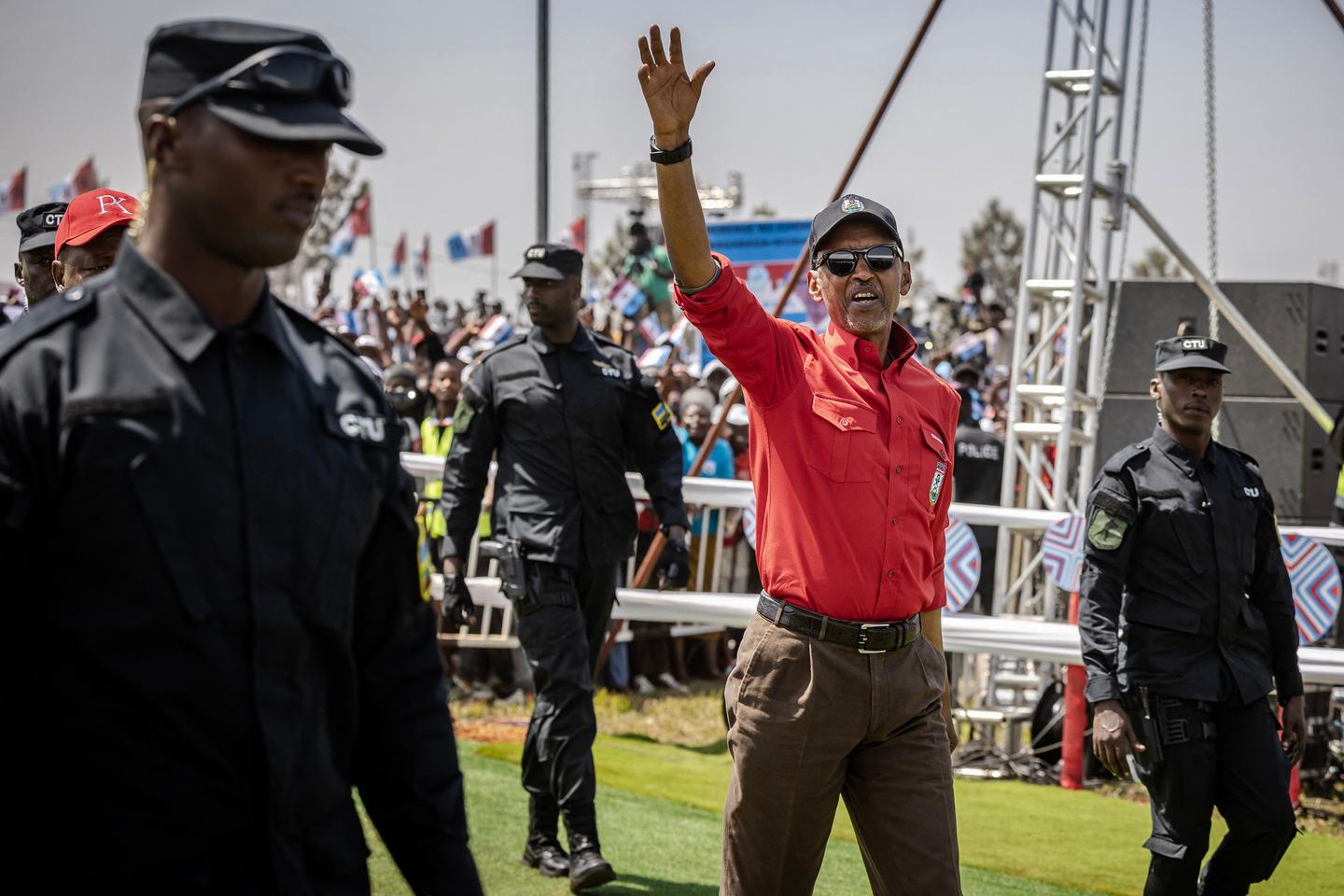 Rwanda's Paul Kagame, criticized abroad but undisputed favorite in presidential election