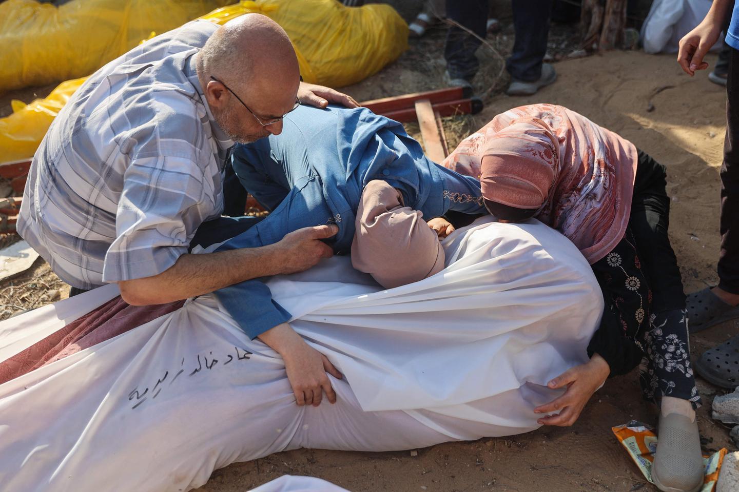 Gaza: Dozens of bodies recovered from rubble after Israeli onslaught