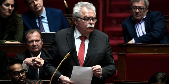 Le communiste André Chassaigne élu adjoint au maire dans le Puy-de-Dôme, départ annoncé de l’Assemblée nationale