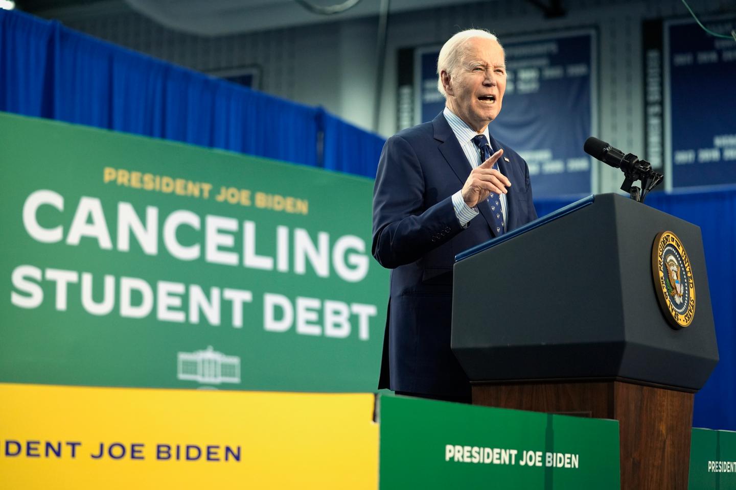 US federal appeals court blocks remainder of Biden's student debt relief plan