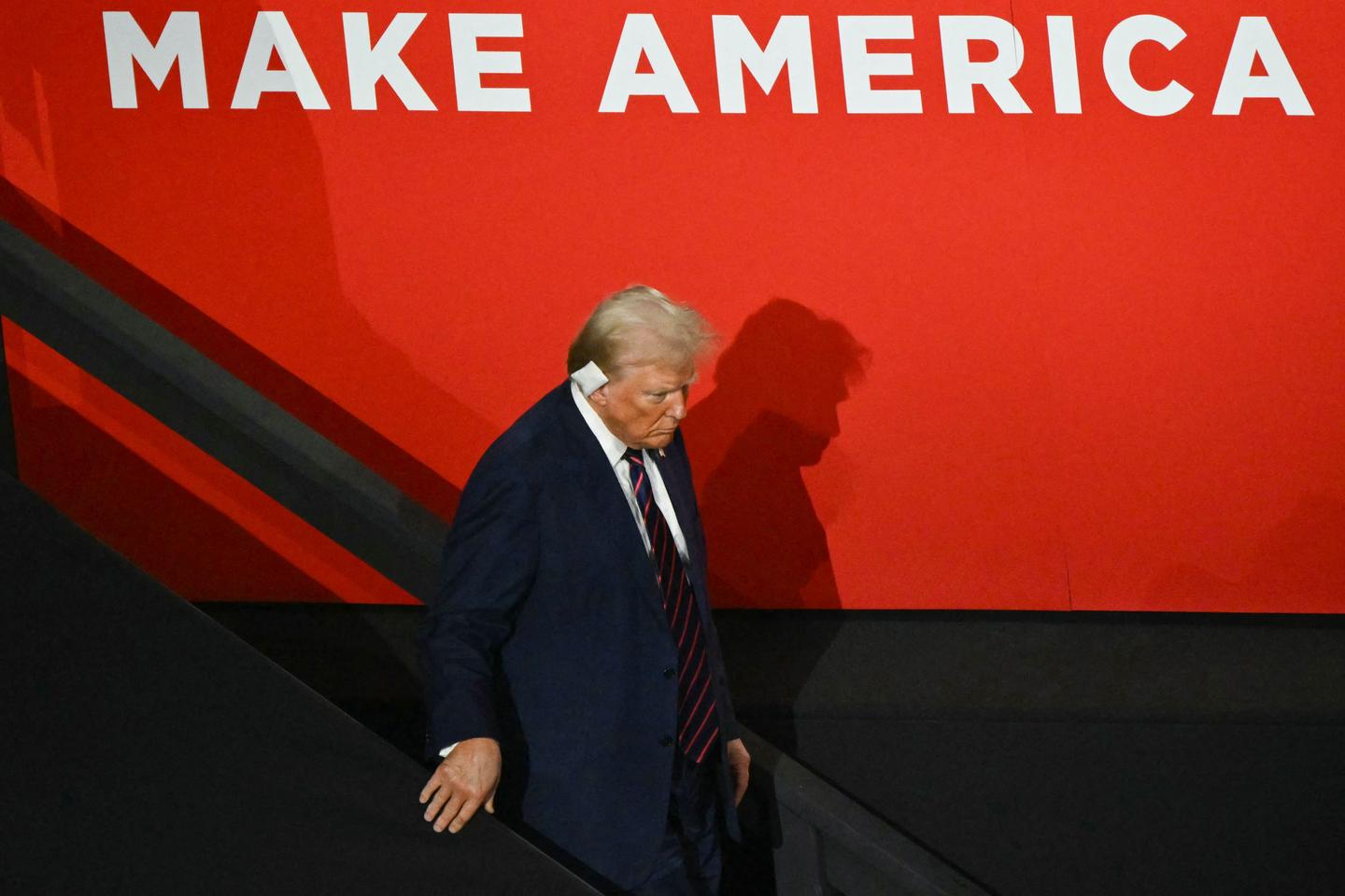 Donald Trump and cryptocurrencies: The underside of a recent love affair